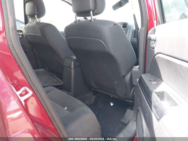 Photo 7 VIN: 1C4NJDEB4CD620125 - JEEP COMPASS 