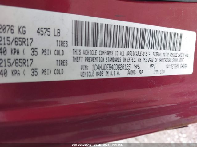 Photo 8 VIN: 1C4NJDEB4CD620125 - JEEP COMPASS 