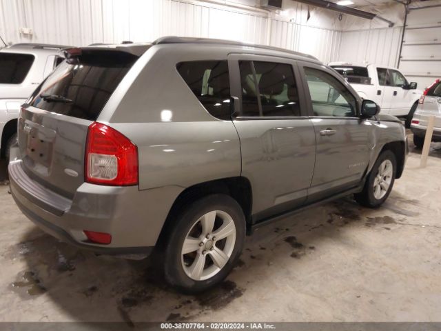 Photo 3 VIN: 1C4NJDEB4DD114764 - JEEP COMPASS 