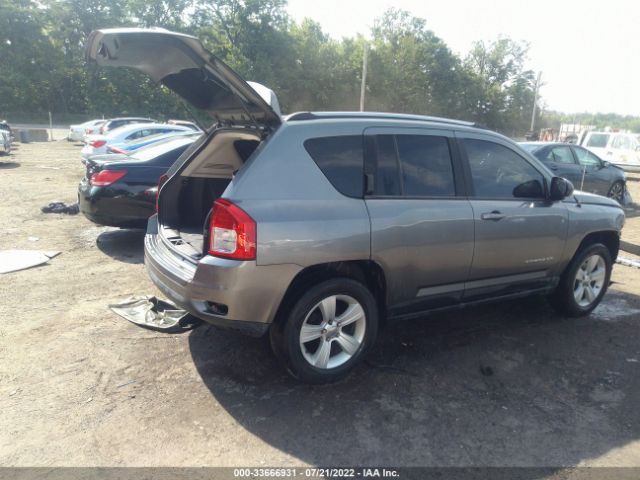 Photo 3 VIN: 1C4NJDEB4DD234743 - JEEP COMPASS 