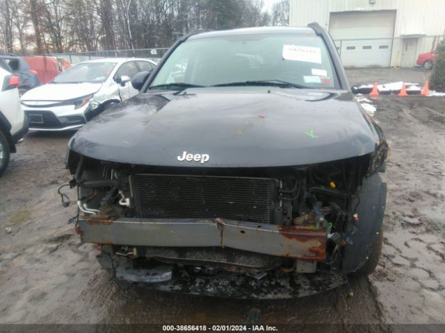 Photo 5 VIN: 1C4NJDEB4ED828170 - JEEP COMPASS 