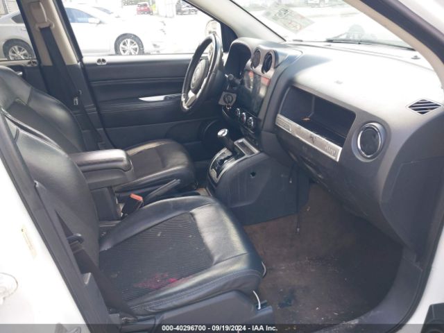 Photo 4 VIN: 1C4NJDEB4GD542614 - JEEP COMPASS 