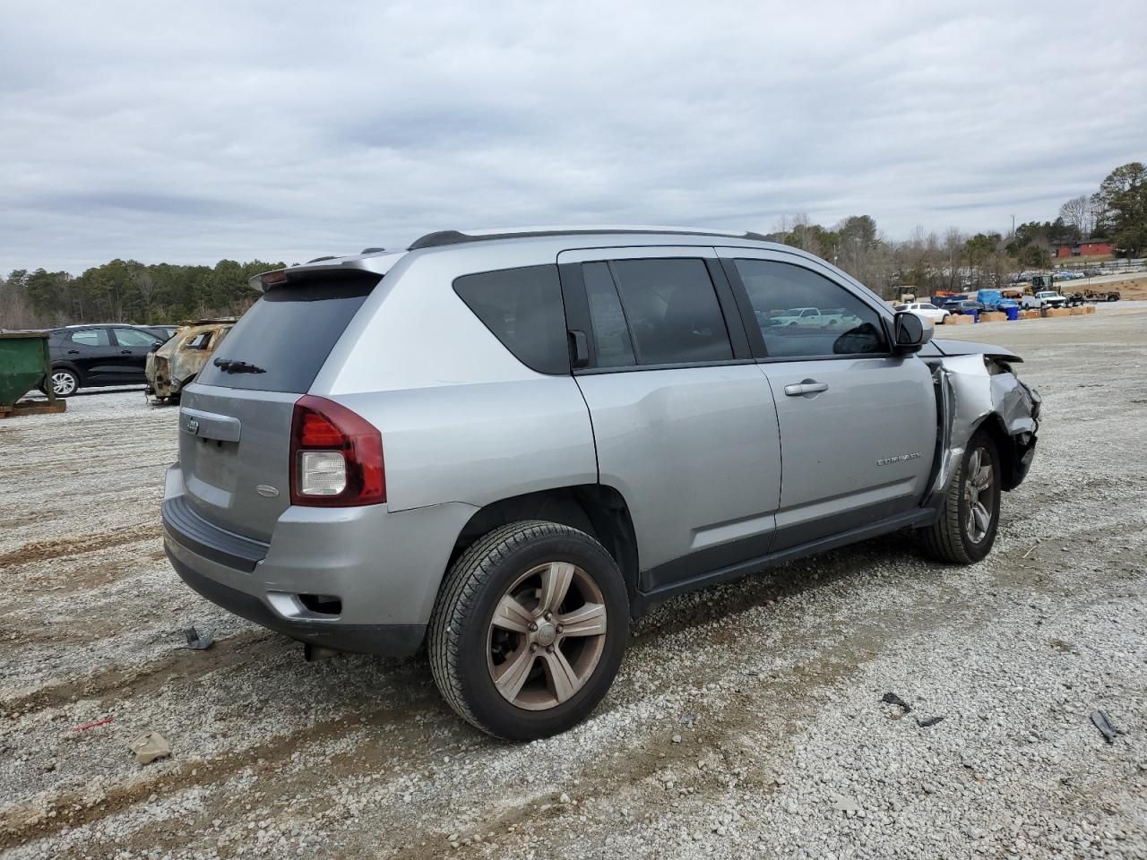 Photo 2 VIN: 1C4NJDEB4GD758849 - JEEP COMPASS 