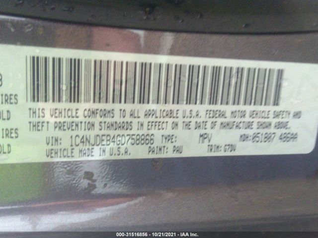 Photo 8 VIN: 1C4NJDEB4GD758866 - JEEP COMPASS 