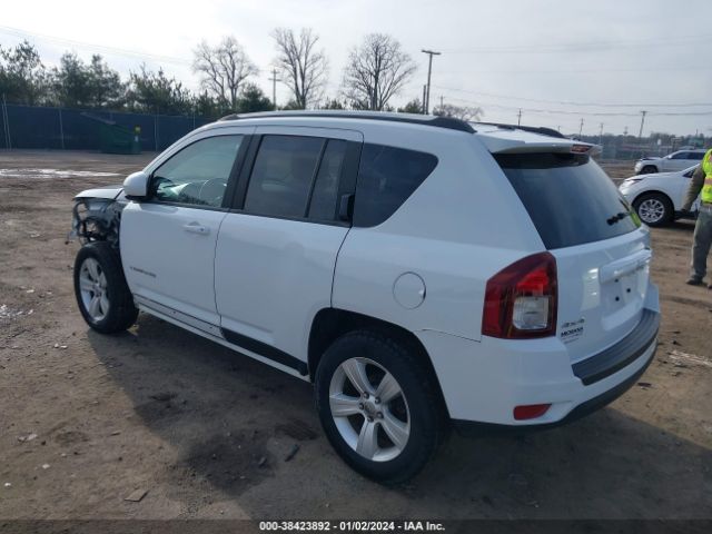 Photo 2 VIN: 1C4NJDEB5ED788570 - JEEP COMPASS 