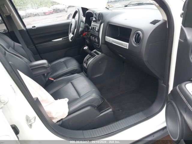 Photo 4 VIN: 1C4NJDEB5FD207098 - JEEP COMPASS 