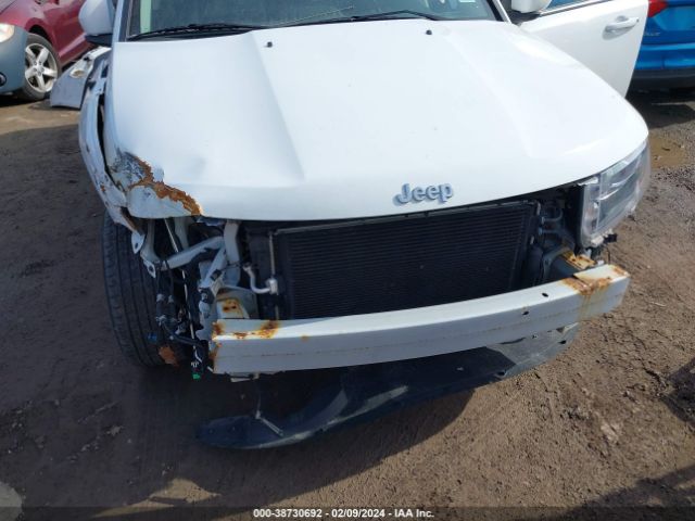 Photo 5 VIN: 1C4NJDEB5GD658386 - JEEP COMPASS 