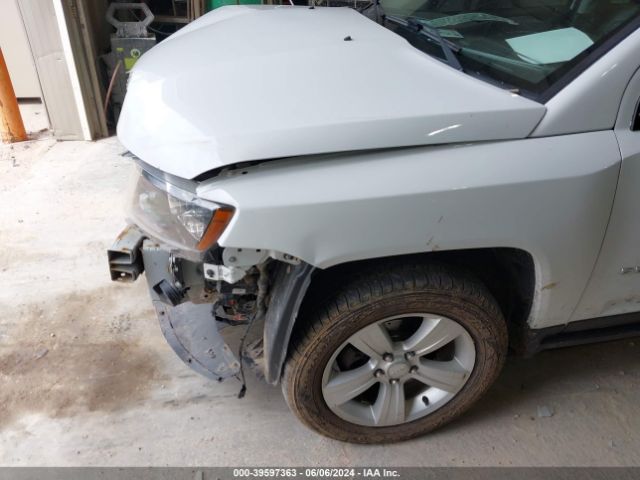 Photo 5 VIN: 1C4NJDEB5GD685670 - JEEP COMPASS 