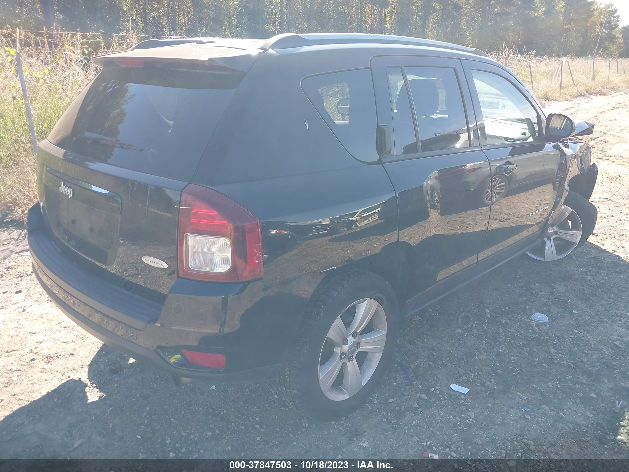 Photo 3 VIN: 1C4NJDEB5GD780889 - JEEP COMPASS 