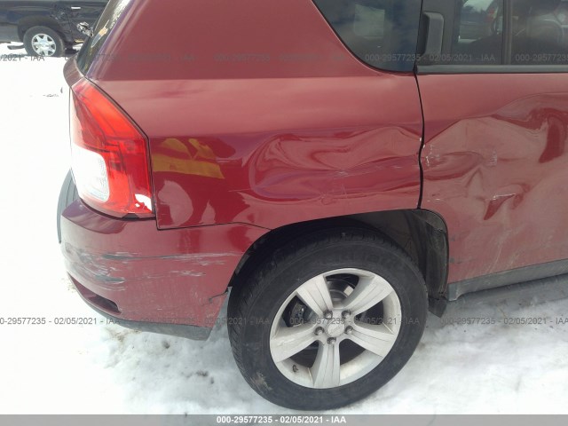 Photo 5 VIN: 1C4NJDEB6CD530412 - JEEP COMPASS 