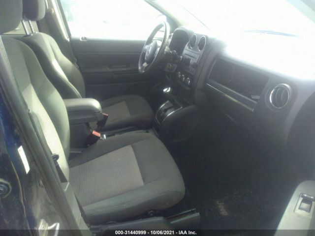 Photo 4 VIN: 1C4NJDEB6CD704947 - JEEP COMPASS 