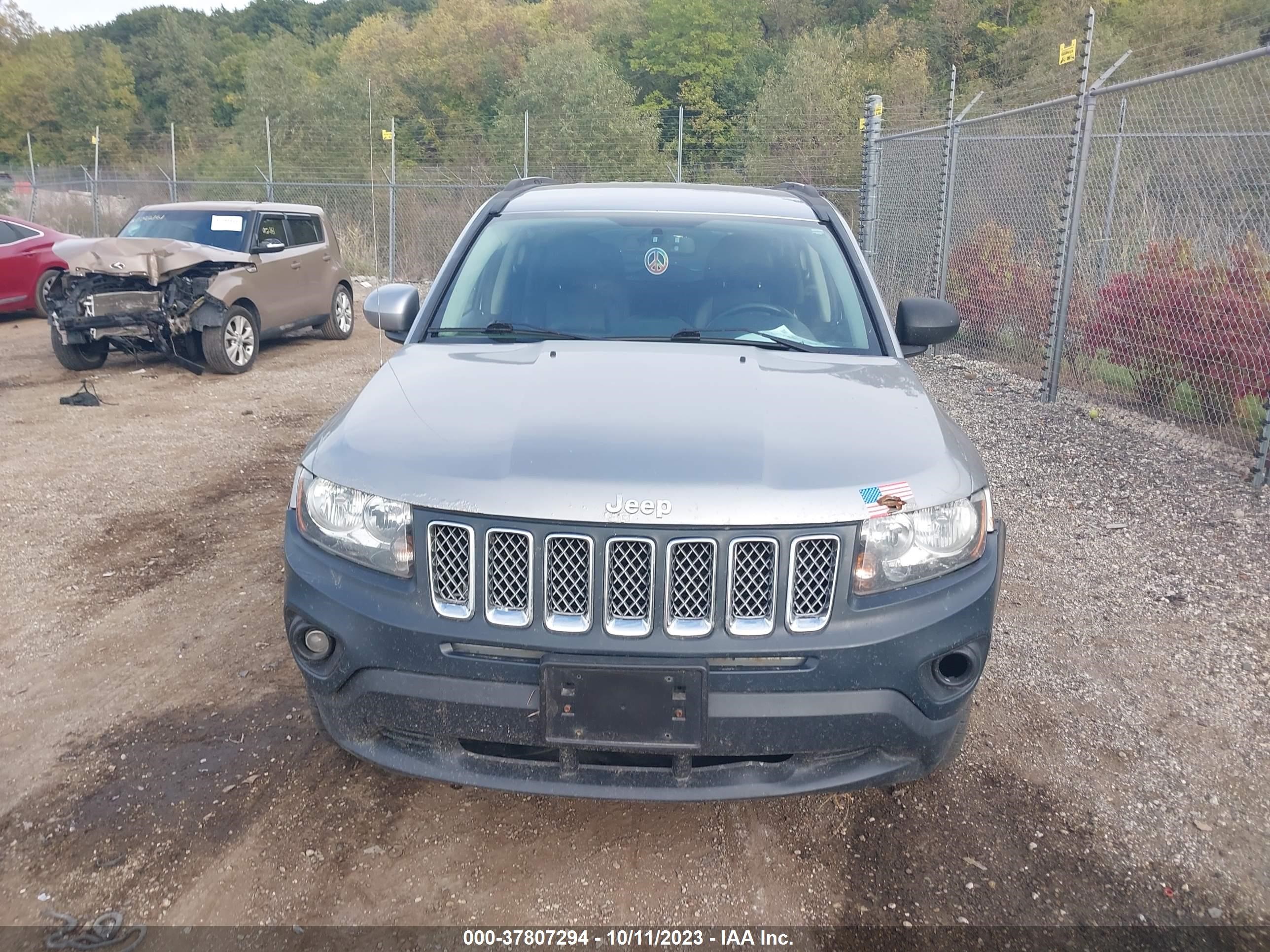 Photo 5 VIN: 1C4NJDEB6FD370942 - JEEP COMPASS 