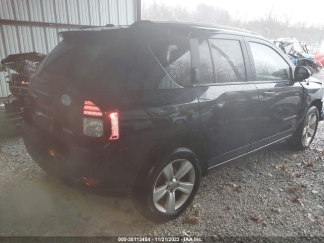 Photo 3 VIN: 1C4NJDEB6GD631293 - JEEP COMPASS 