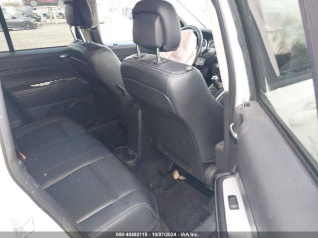 Photo 7 VIN: 1C4NJDEB6GD772350 - JEEP COMPASS 