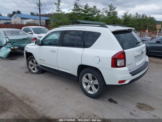 Photo 2 VIN: 1C4NJDEB6GD810451 - JEEP COMPASS 