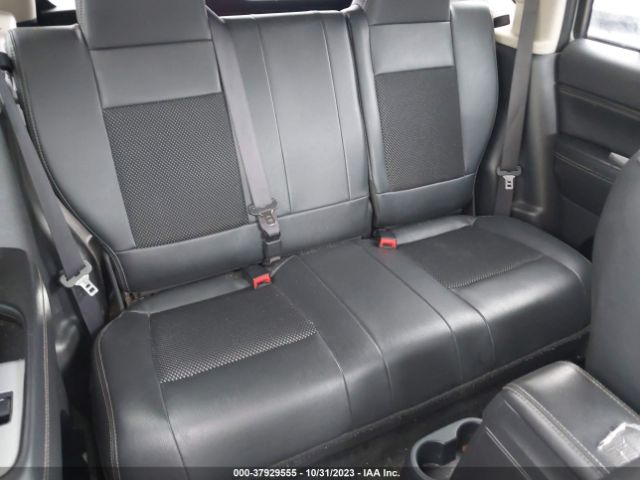 Photo 7 VIN: 1C4NJDEB6GD810451 - JEEP COMPASS 