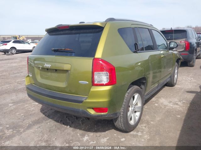 Photo 3 VIN: 1C4NJDEB7CD558249 - JEEP COMPASS 