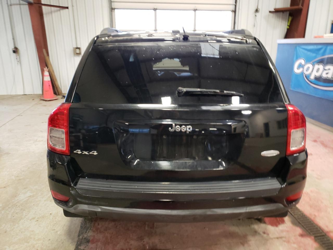 Photo 5 VIN: 1C4NJDEB7CD625917 - JEEP COMPASS 