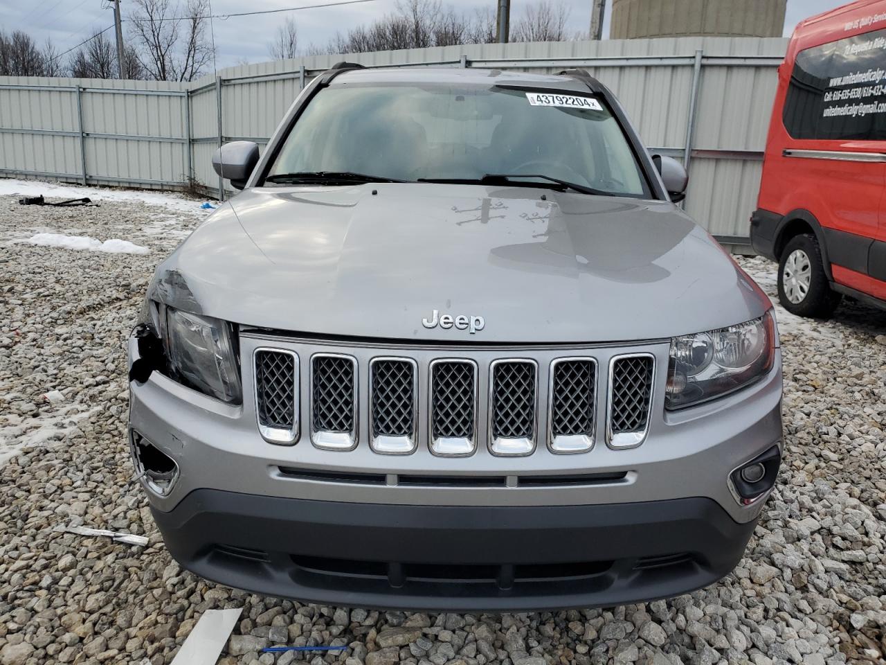 Photo 4 VIN: 1C4NJDEB7FD395798 - JEEP COMPASS 