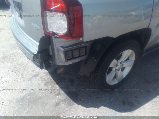 Photo 5 VIN: 1C4NJDEB7GD662455 - JEEP COMPASS 