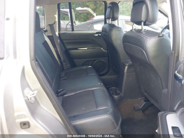 Photo 7 VIN: 1C4NJDEB8GD617332 - JEEP COMPASS 