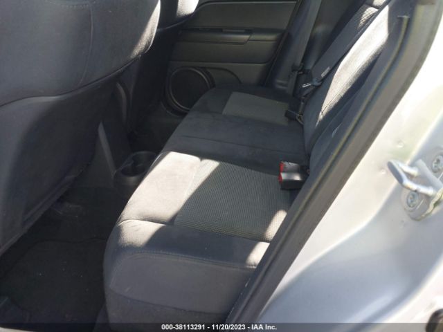 Photo 7 VIN: 1C4NJDEB9CD624431 - JEEP COMPASS 