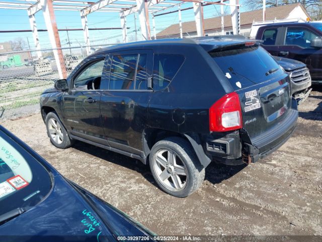 Photo 2 VIN: 1C4NJDEB9DD217579 - JEEP COMPASS 