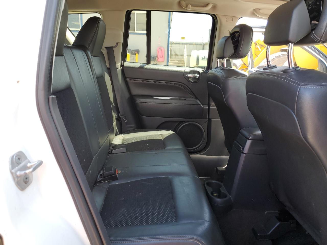 Photo 10 VIN: 1C4NJDEB9ED562208 - JEEP COMPASS 