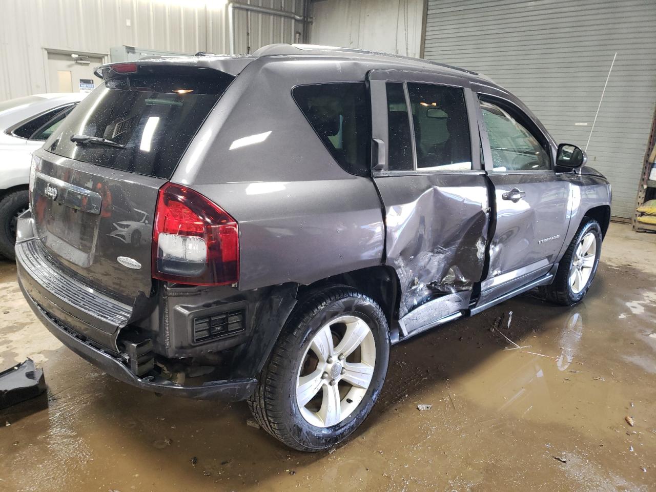 Photo 2 VIN: 1C4NJDEB9FD106128 - JEEP COMPASS 