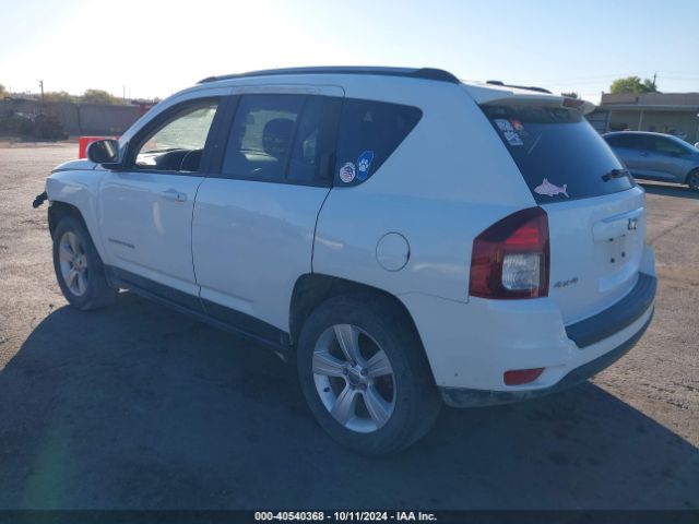 Photo 2 VIN: 1C4NJDEB9GD661792 - JEEP COMPASS 