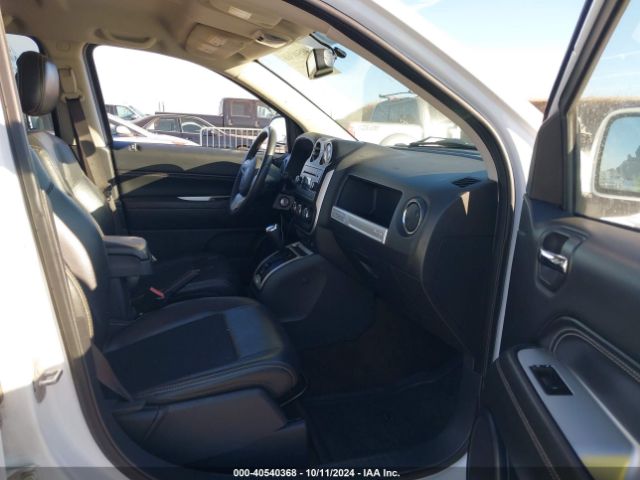 Photo 4 VIN: 1C4NJDEB9GD661792 - JEEP COMPASS 