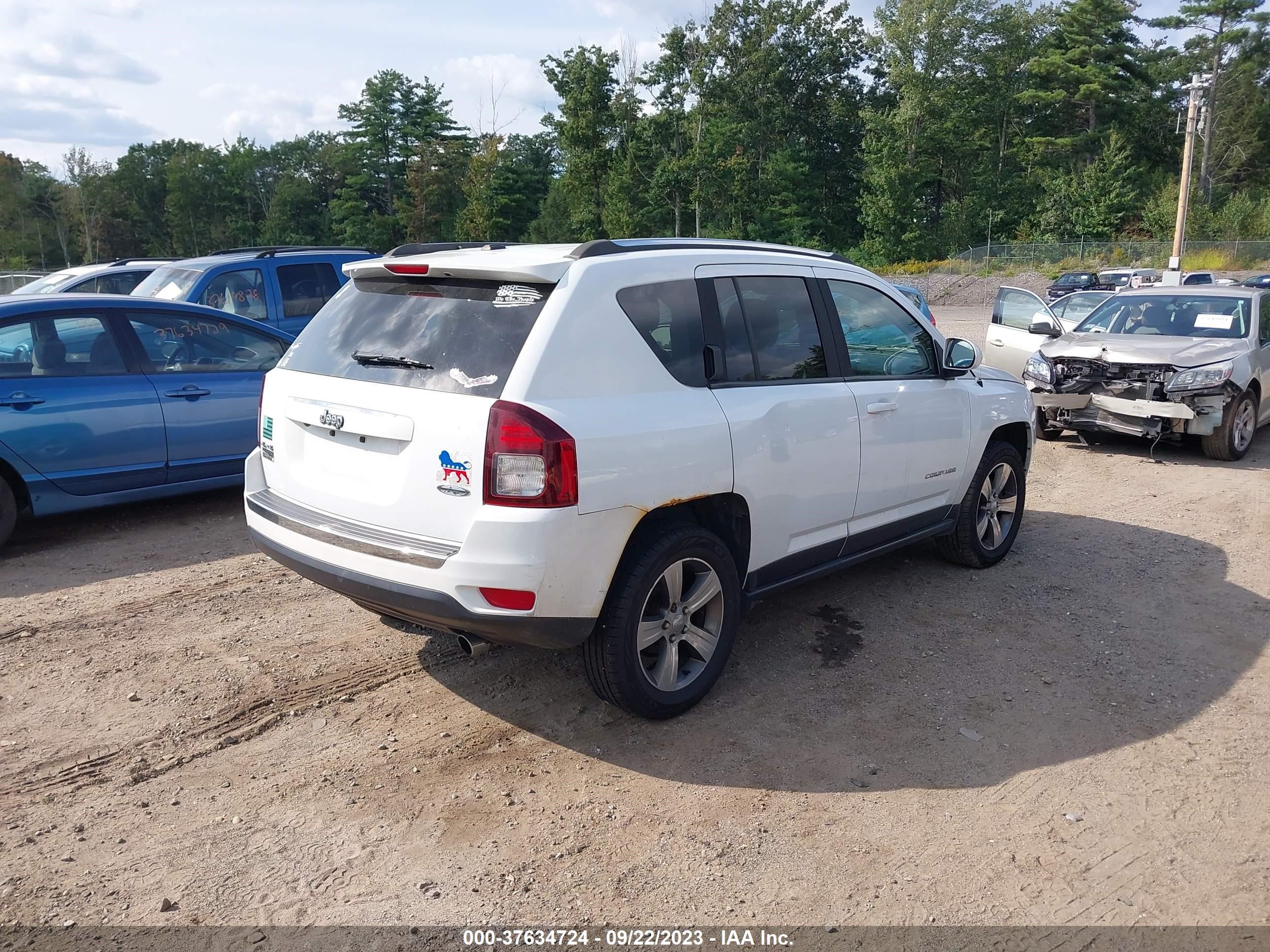 Photo 3 VIN: 1C4NJDEB9GD708822 - JEEP COMPASS 