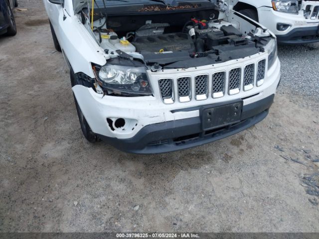 Photo 5 VIN: 1C4NJDEB9GD772908 - JEEP COMPASS 