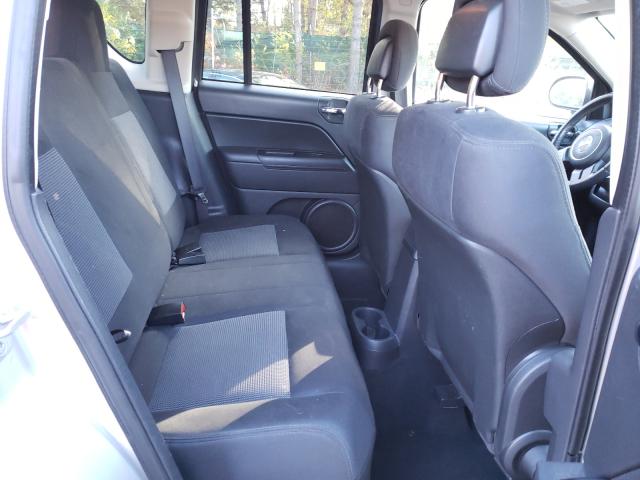 Photo 5 VIN: 1C4NJDEBXCD589396 - JEEP COMPASS 