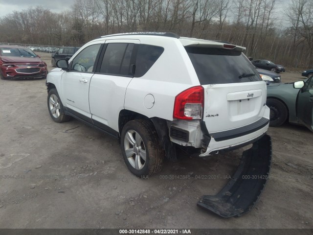 Photo 2 VIN: 1C4NJDEBXCD633347 - JEEP COMPASS 