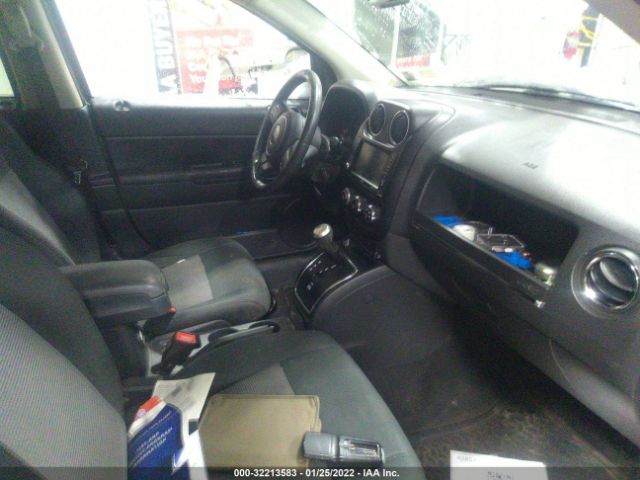 Photo 4 VIN: 1C4NJDEBXCD638158 - JEEP COMPASS 