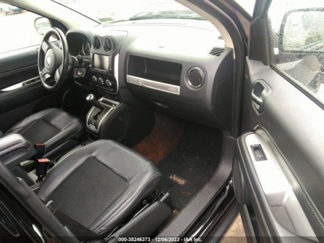 Photo 4 VIN: 1C4NJDEBXED623534 - JEEP COMPASS 