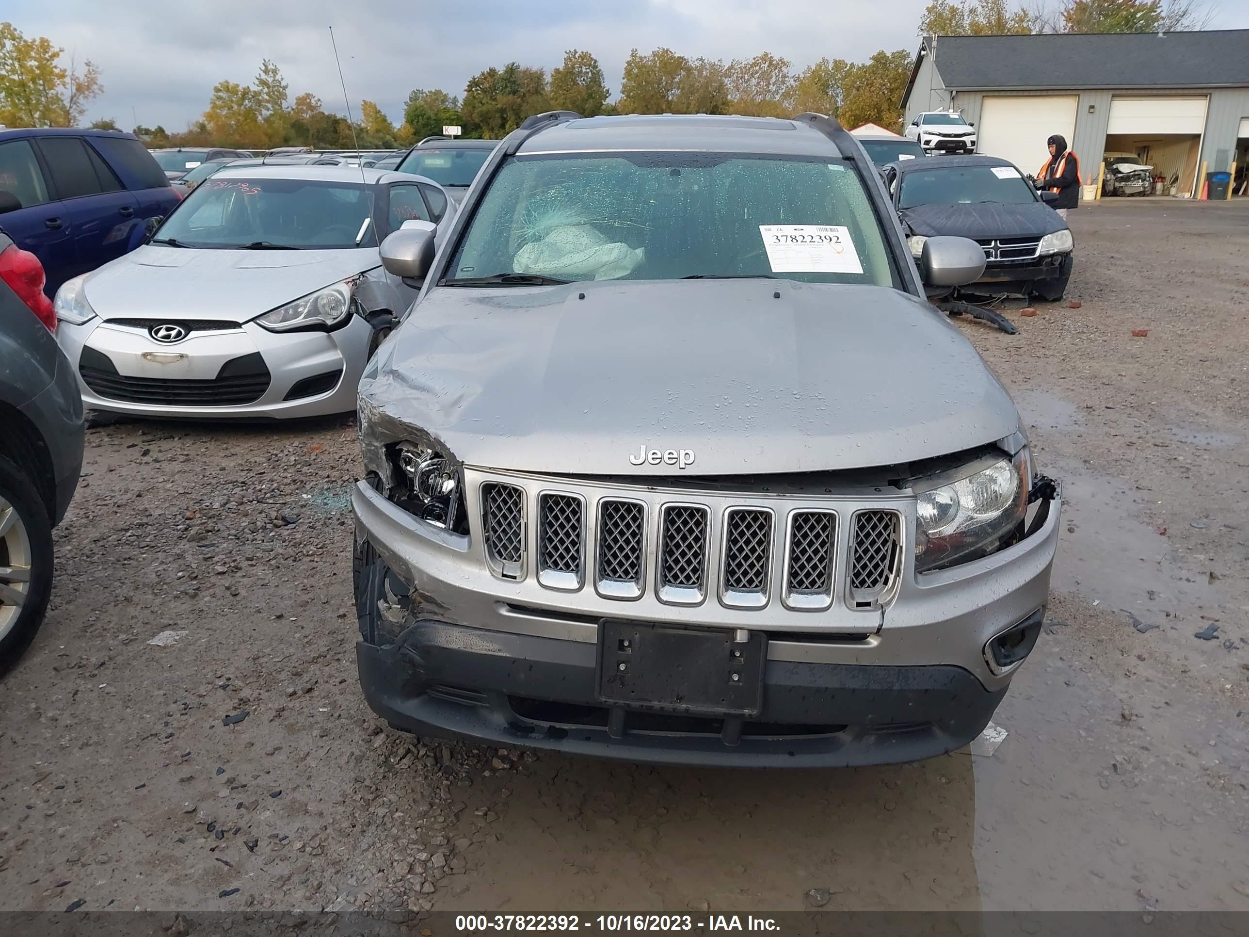 Photo 11 VIN: 1C4NJDEBXHD113687 - JEEP COMPASS 