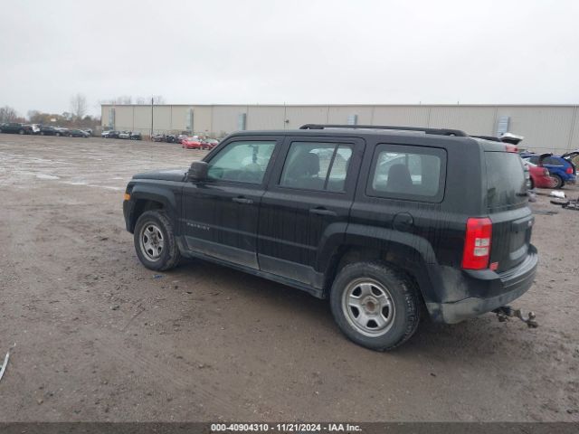 Photo 2 VIN: 1C4NJPAB0GD573981 - JEEP PATRIOT 