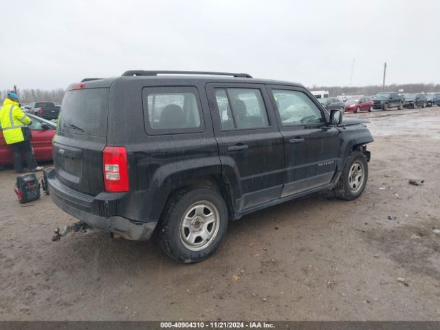 Photo 3 VIN: 1C4NJPAB0GD573981 - JEEP PATRIOT 