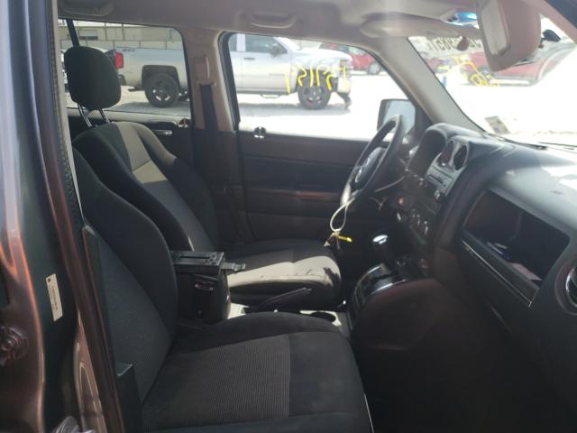 Photo 4 VIN: 1C4NJPBA0CD660425 - JEEP PATRIOT SP 