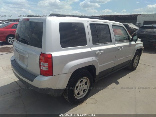 Photo 3 VIN: 1C4NJPBA0CD672803 - JEEP PATRIOT 