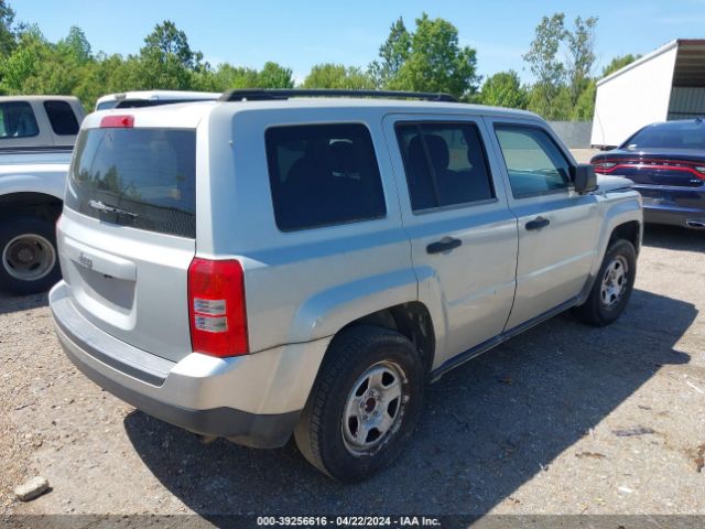 Photo 3 VIN: 1C4NJPBA0ED542331 - JEEP PATRIOT 