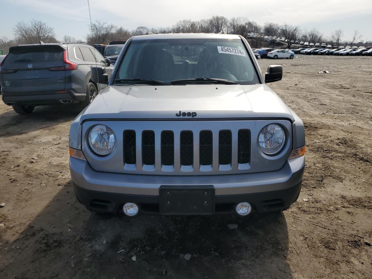 Photo 4 VIN: 1C4NJPBA0ED880960 - JEEP LIBERTY (PATRIOT) 