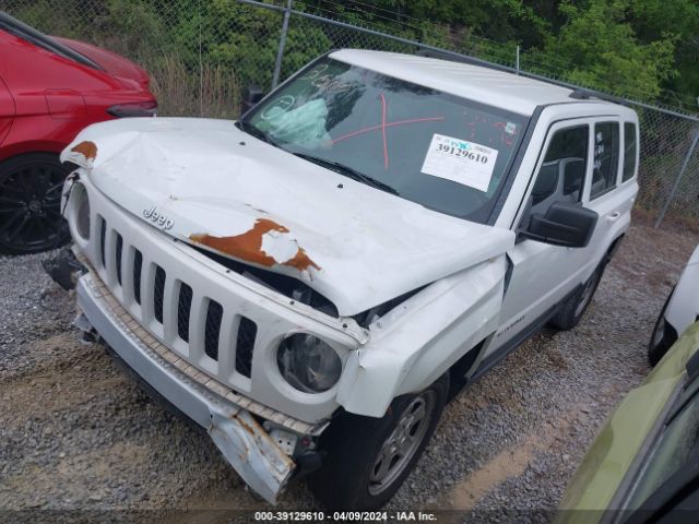 Photo 1 VIN: 1C4NJPBA0FD304707 - JEEP PATRIOT 