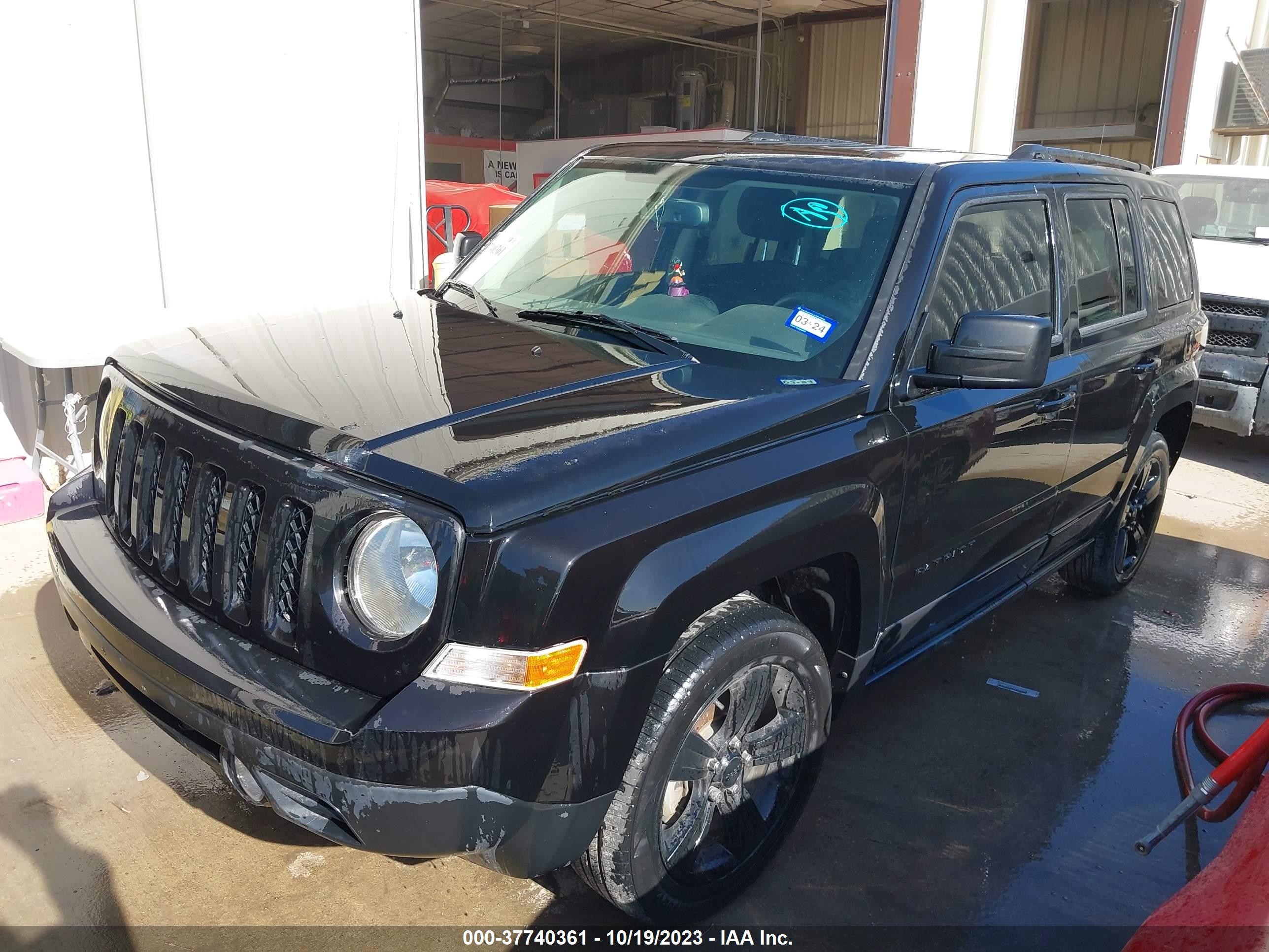 Photo 1 VIN: 1C4NJPBA0FD350893 - JEEP LIBERTY (PATRIOT) 