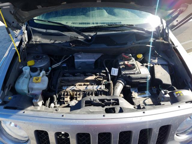 Photo 6 VIN: 1C4NJPBA0GD621713 - JEEP PATRIOT SP 