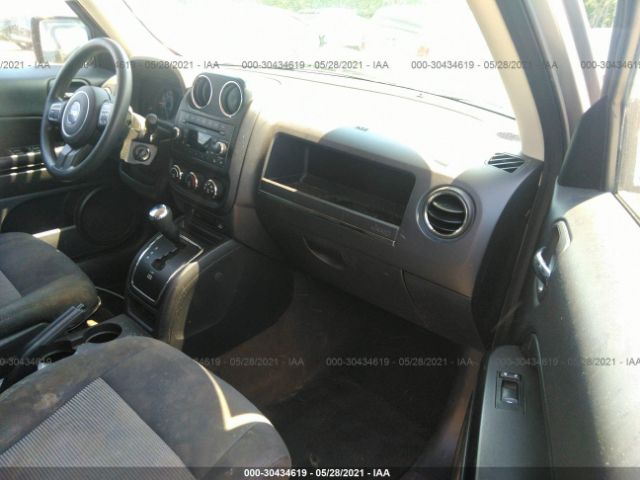 Photo 4 VIN: 1C4NJPBA0GD634459 - JEEP PATRIOT 