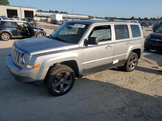 Photo 0 VIN: 1C4NJPBA0GD643257 - JEEP PATRIOT SP 