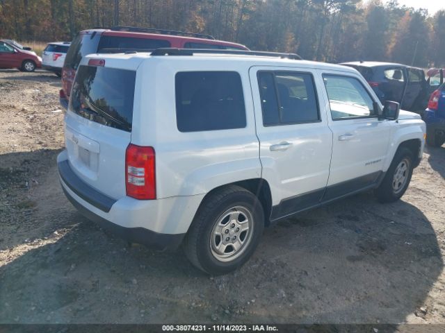 Photo 3 VIN: 1C4NJPBA0GD669468 - JEEP PATRIOT 